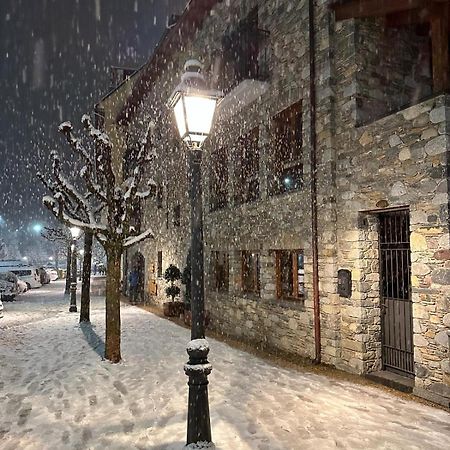 Apartamentos Nogueret Benasque Bagian luar foto
