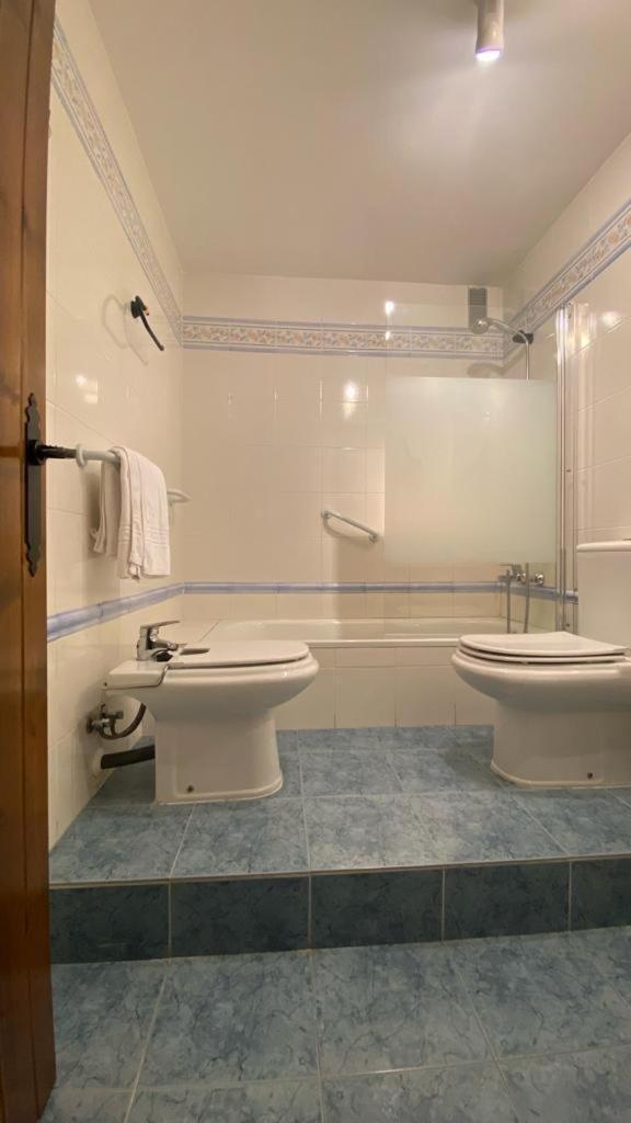 Apartamentos Nogueret Benasque Bagian luar foto